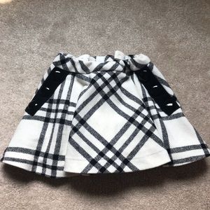 NWT Kate Spade Girls 3Y plaid skirt.